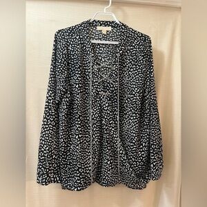 ⚫️ BOGO Michael Kors women’s lace up chain flowy top size large